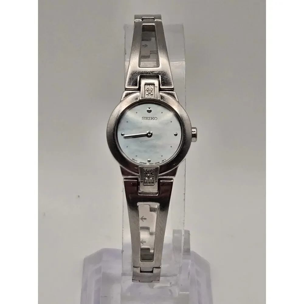 Seiko Quartz Watch Mother of Pearl Diamond Stainless Steel Aesthetic